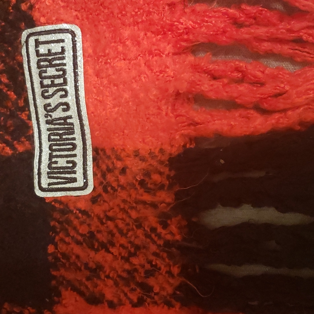 Victorias Secret Scarf